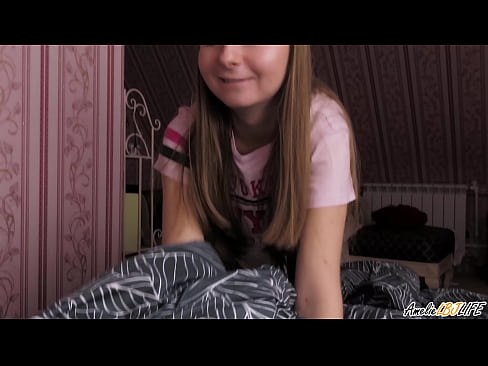 ❤️ Blondie sûget har BFF's djip en krijt cum yn 'e mûle ❤️ Homemade porno by porno fy.niceporn-tv.ru ☑